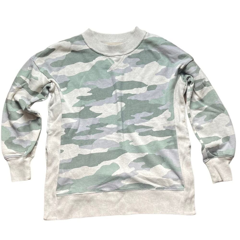 Aerie Oversized Good Vibes Camo Sweatshirt Size XS Split Sides Lightweight